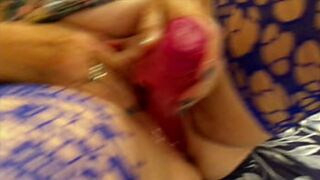 I love dildo fucking grannies!