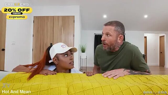 Cheating wife Destiny Mira gets a sneaky deepthroat facial