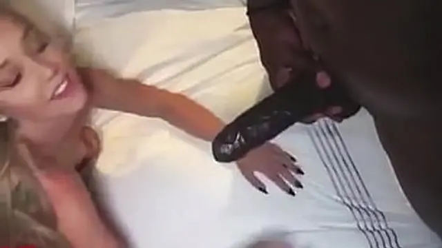 Older Woman Sinks to BBC Following Breakup 