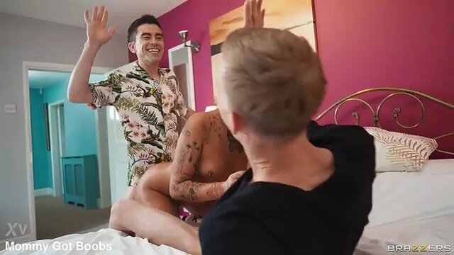 Ali Rose's Double Date Disaster - Handjob & Blowjob Action