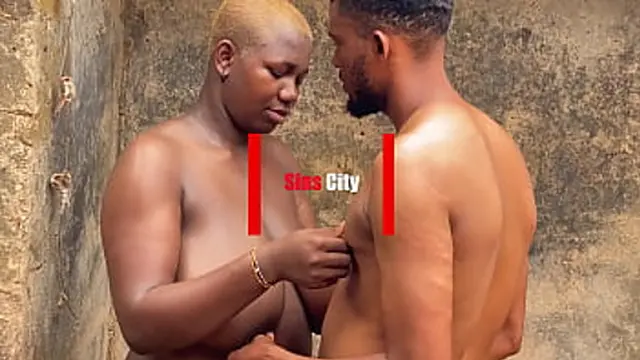 Big boyfriend Network seduces a village girl in the wild