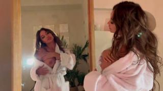 Monika Fox Squirting During Massage With Vaginal Fingering👉