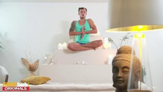 FAKEhub - Thick-legged Hispanic vixen Ariana Van X flaunts fat booty in hardcore banging yoga