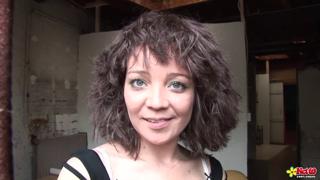 Dutch sweetheart discovers her inner nympho, convincing stranger to join vagina🌮️ playtime
