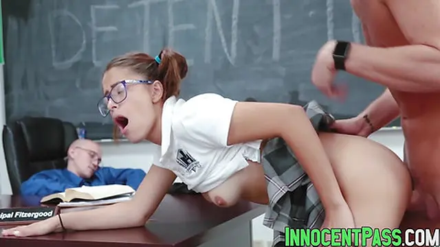 Nerdy teen Izzy Bell gets load of hot cum on her cute face