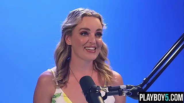 Podcast and masturbation with Ozzie MILF blonde Charlie Forde