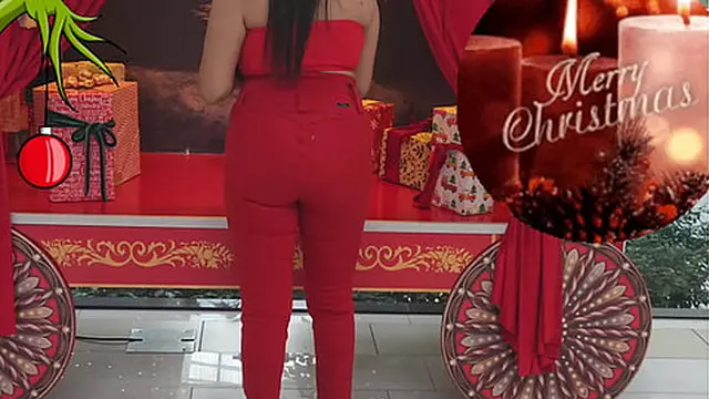 I fuck a beautiful, big-assed stranger I met at the mall