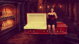 Granny Vampyra: Sucked & Fucked to Otherworldly Pleasure